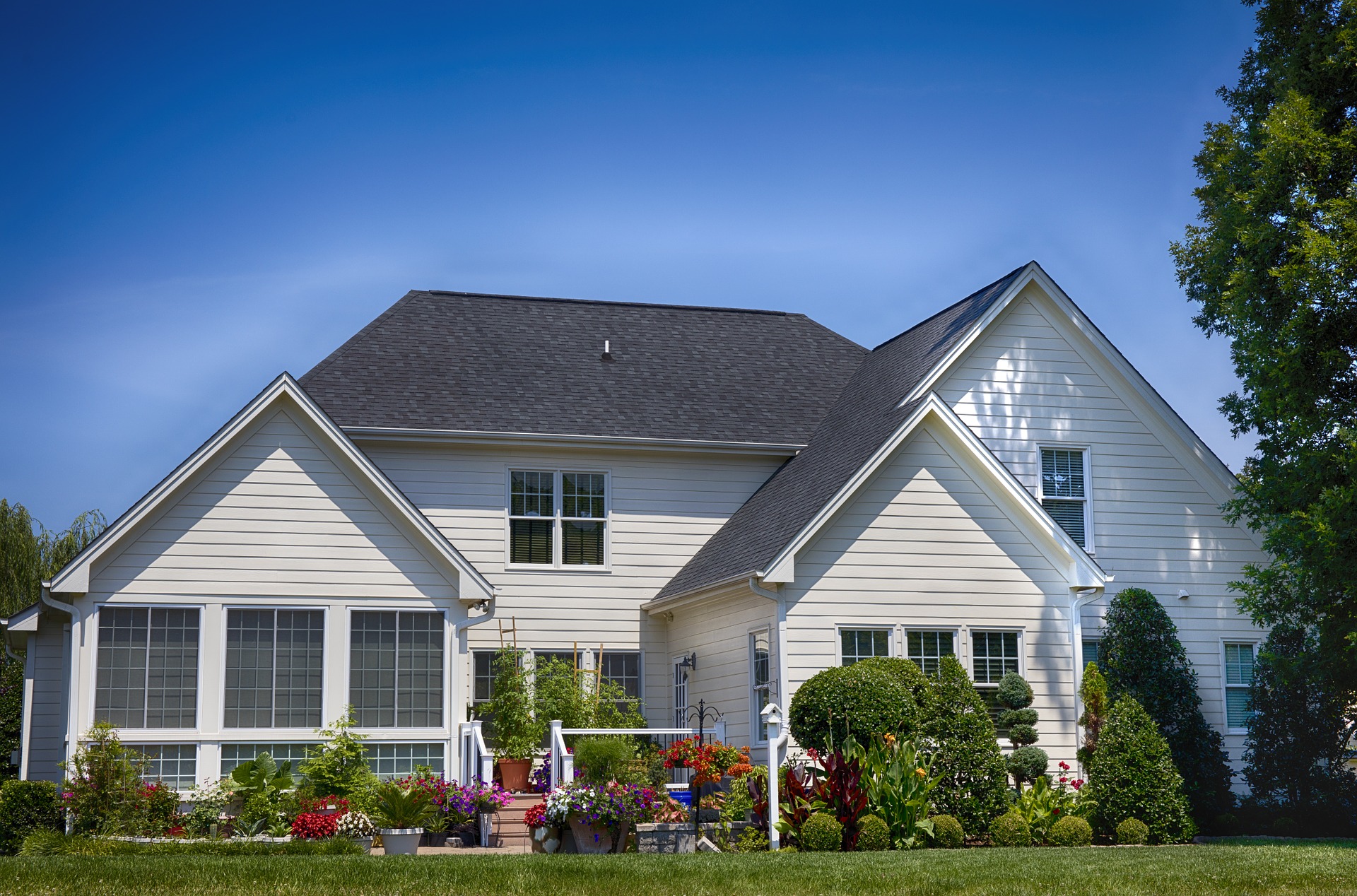 house-1450586_1920